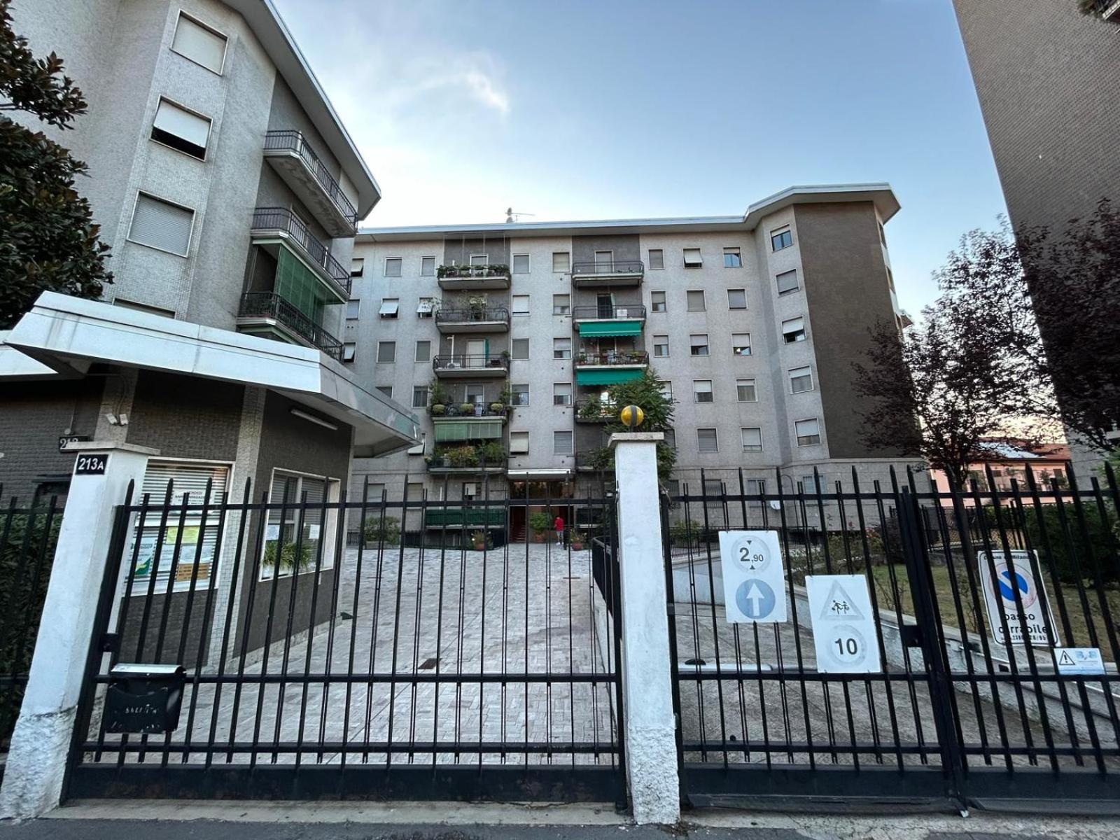 Your Home In Milan - Elegant & Comfortable Stay Εξωτερικό φωτογραφία